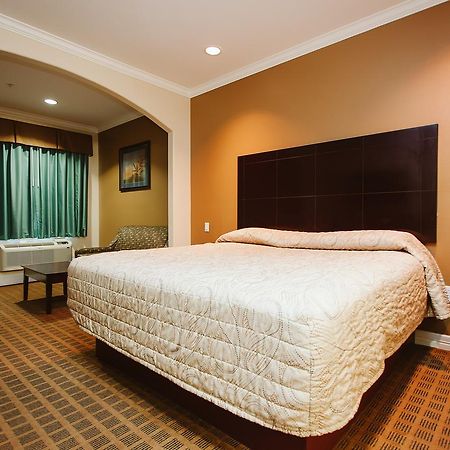 Palace Inn Copperfield Cypress Dış mekan fotoğraf